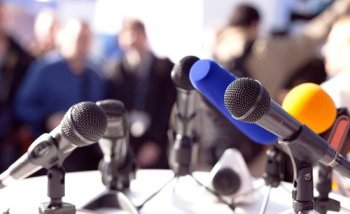 Recherche d'un attache de presse