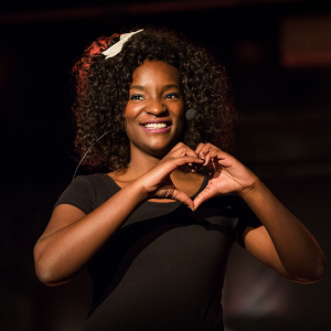 Cécile Djunga : l'humour comme remède, l'engagement dans le sang